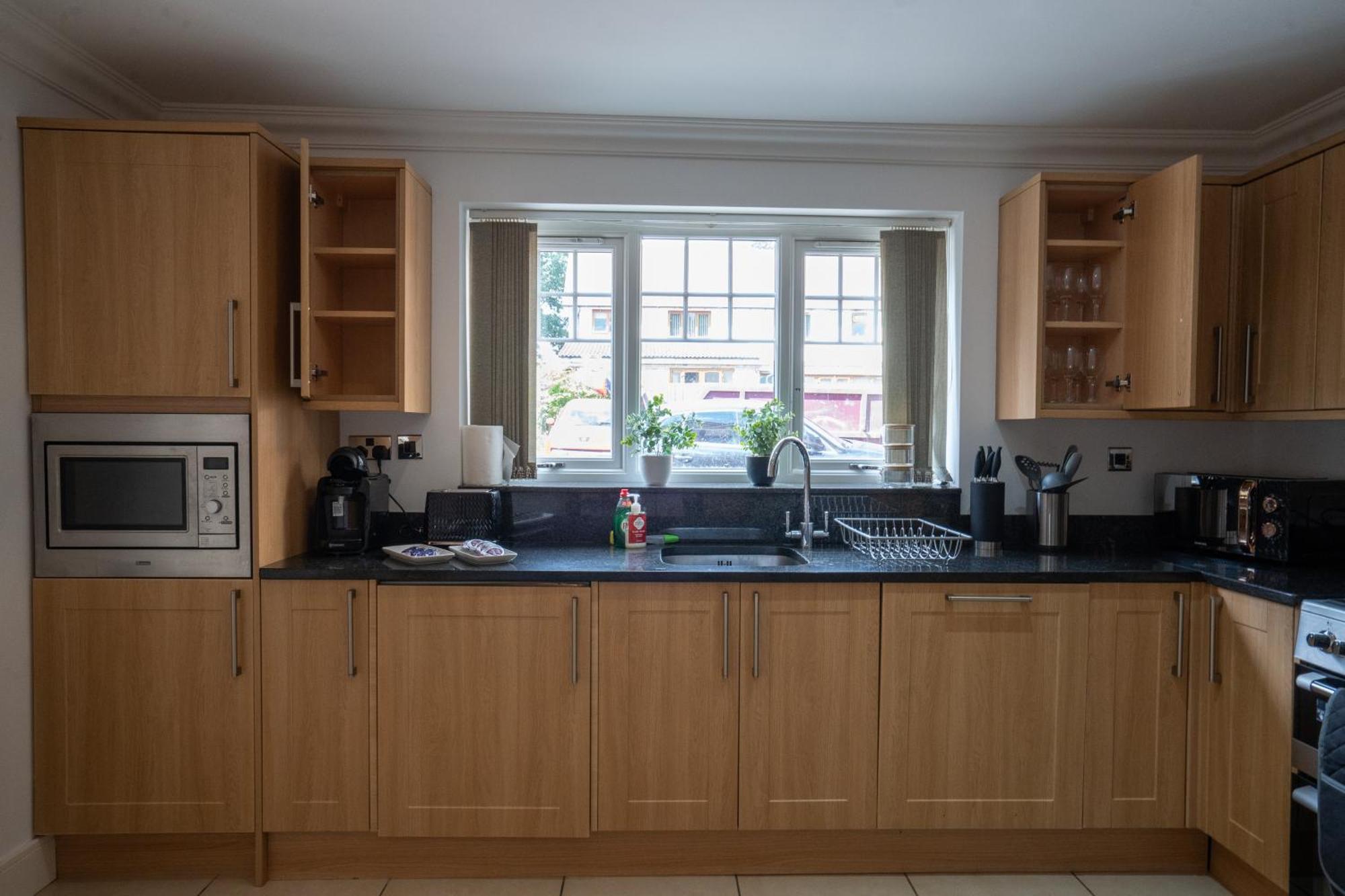 Emirates House, Luxe 5 Bed, With King Sized Beds, Next To Aiport & Nec, Jlr 5 Mins Villa Marston Green Dış mekan fotoğraf